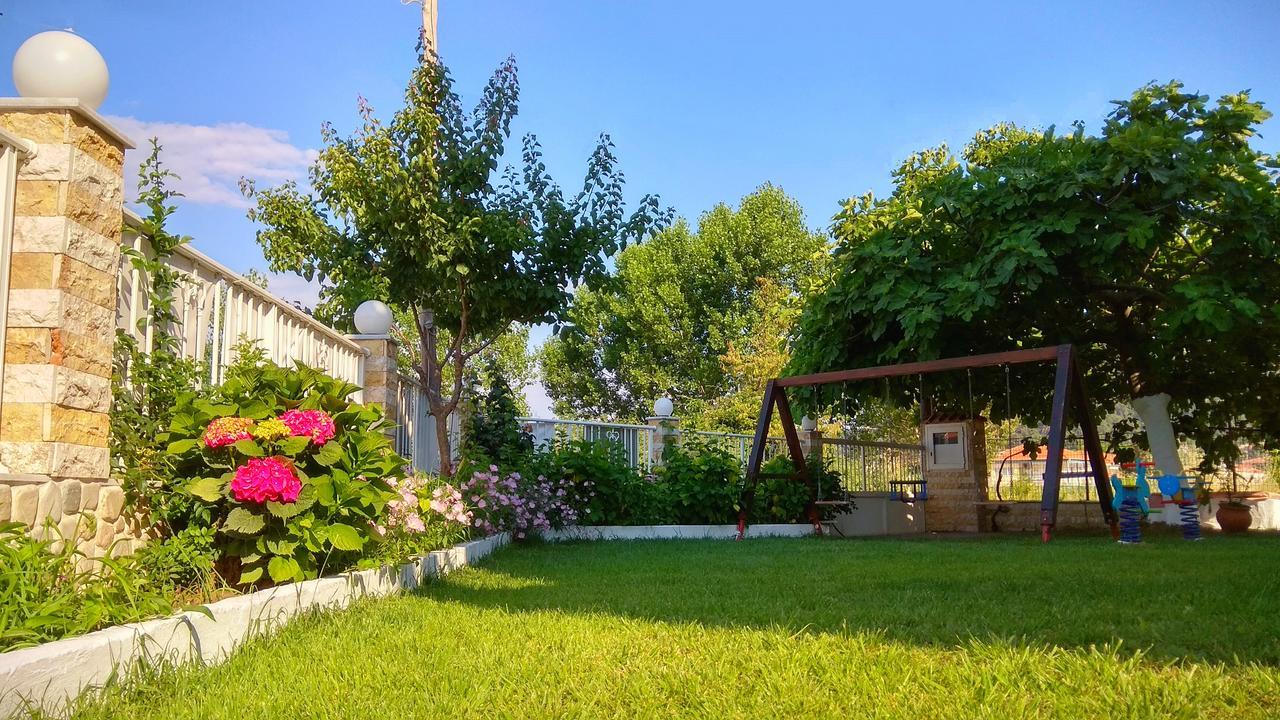 Porto Thassos Apartments & Studios Скала-Потамиас Экстерьер фото