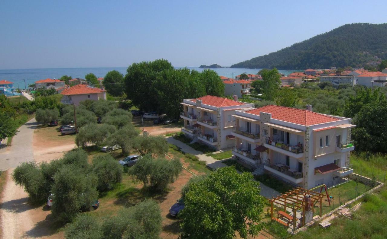 Porto Thassos Apartments & Studios Скала-Потамиас Экстерьер фото